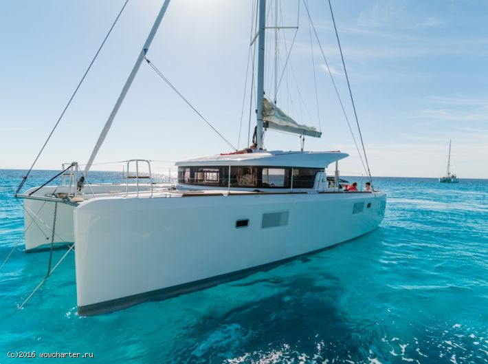 Lagoon 39 Owner Version