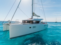 Lagoon 39 Owner Version