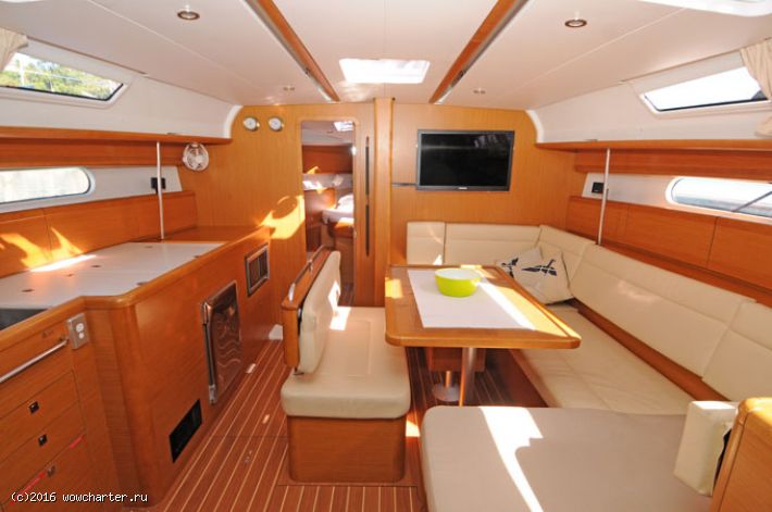 Sun Odyssey 44i