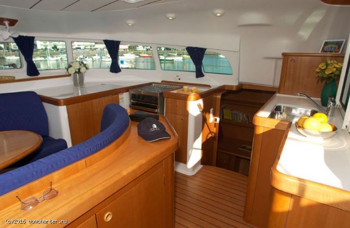 LAGOON 410