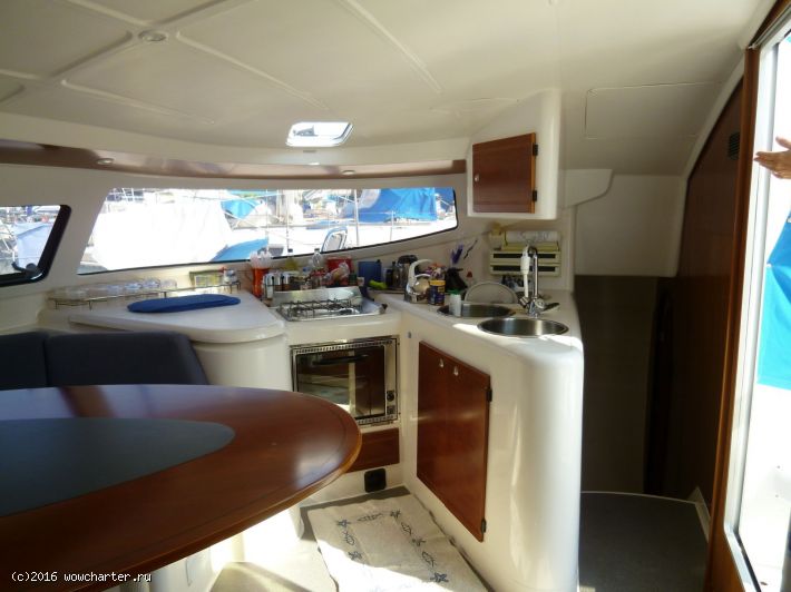 Athena 38