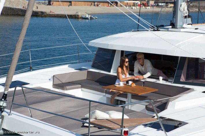 Bali 43 Flybridge