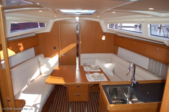 Bavaria 33 Cruiser