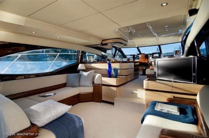 Azimut 58