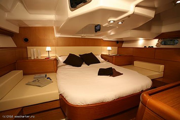 Sun Odyssey 45