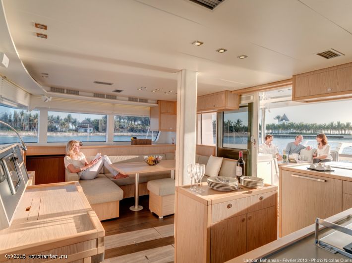 Lagoon 52
