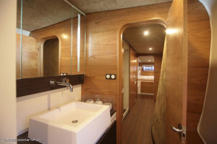 OUTREMER 49