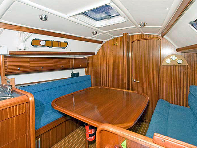 Bavaria 32