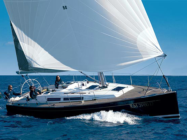  Grand Soleil 37