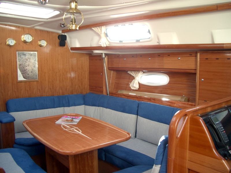 Bavaria 42