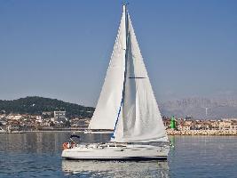 Sun Odyssey 43