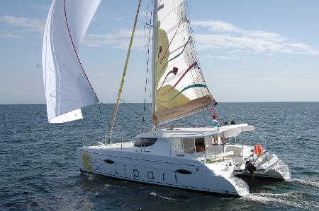 Catamaran Lipari 41