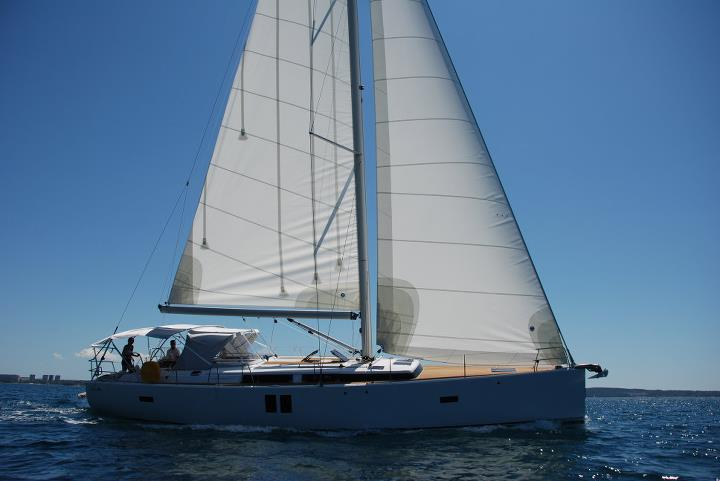 Hanse 495