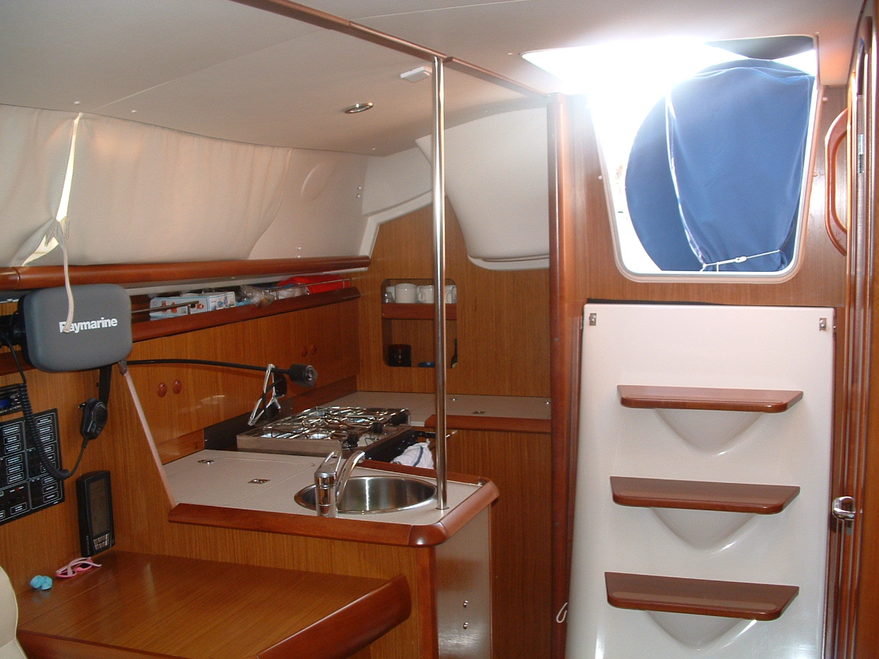 Sun Odyssey 40