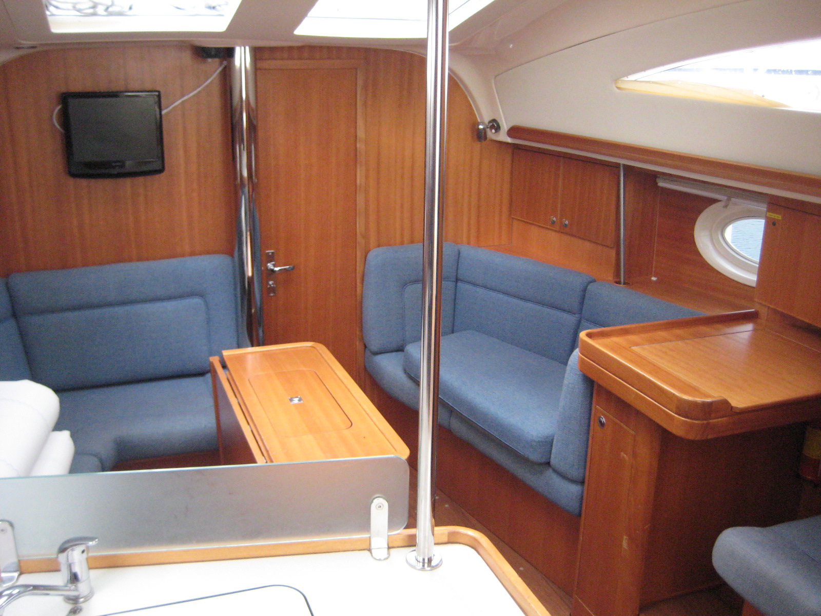 Elan 384 Impression