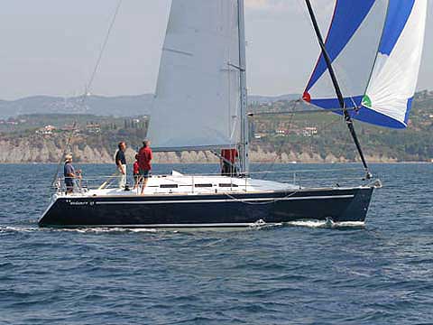 Elan 37