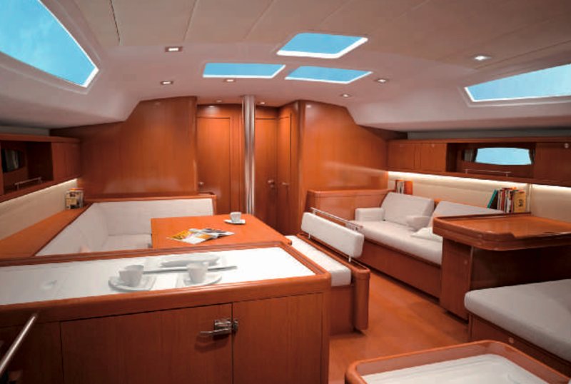 Oceanis 54