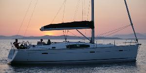 Oceanis 43