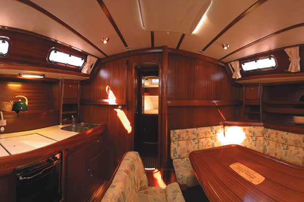 Bavaria 42