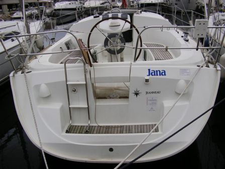 Sun Odyssey 35