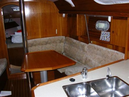 Sun Odyssey 36i