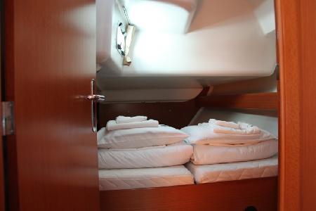 Cyclades 50.5