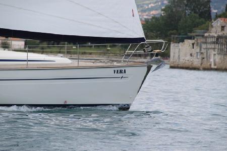 Bavaria 44