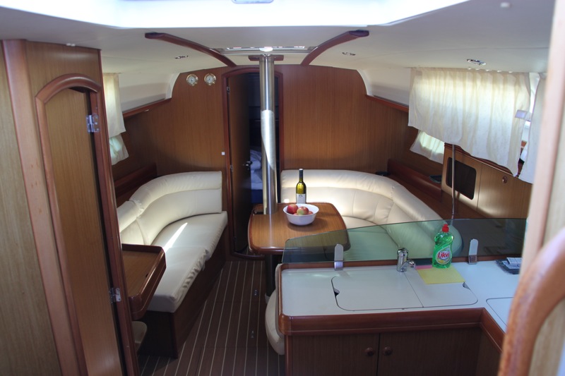 Sun Odyssey 36i