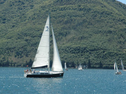 Hanse 400