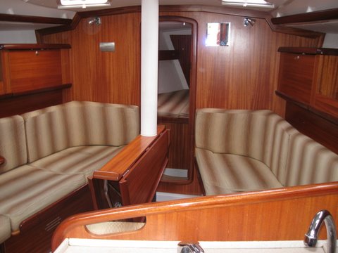 Delphia 37