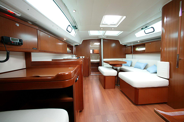 BENETEAU Oceanis 40