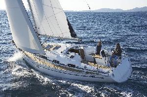 BAVARIA 35 Cruiser