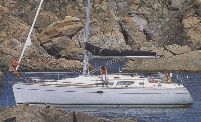 Sun Odyssey 35
