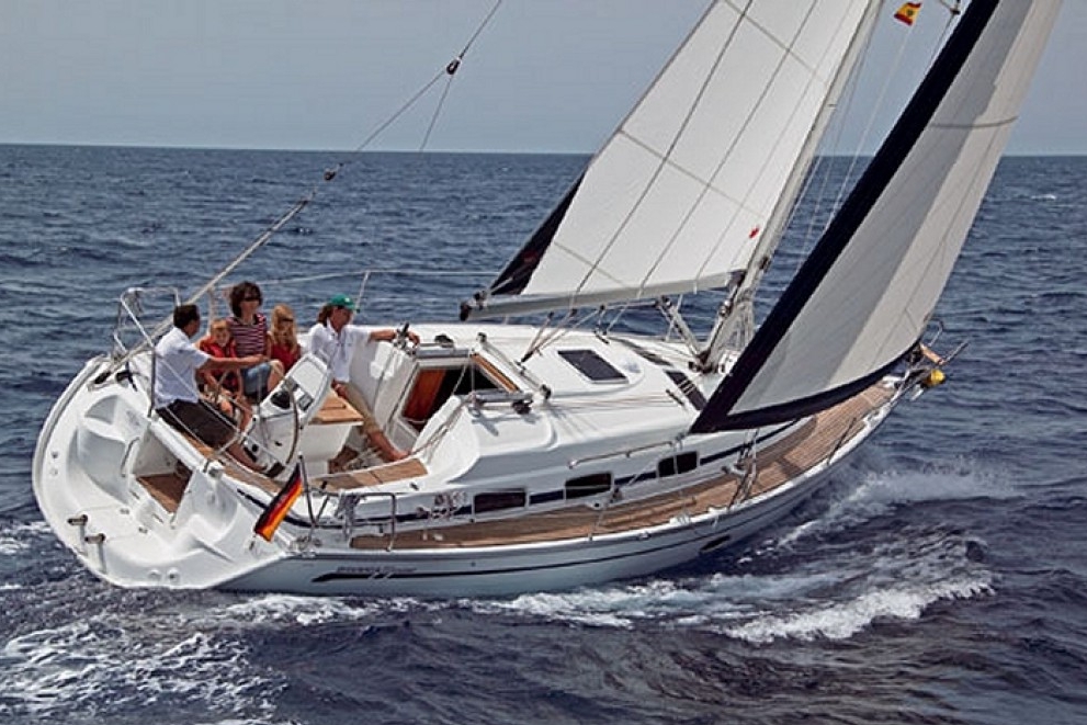 BAVARIA 33 Cruiser