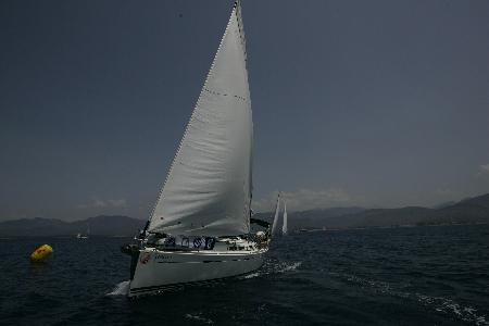 Dufour 425