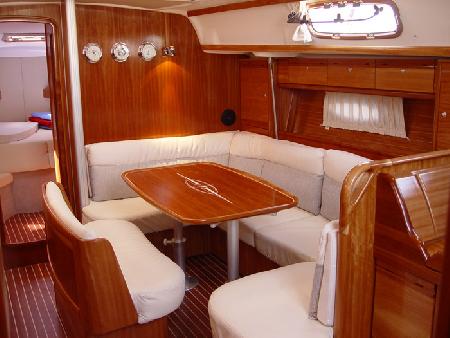 Bavaria 39