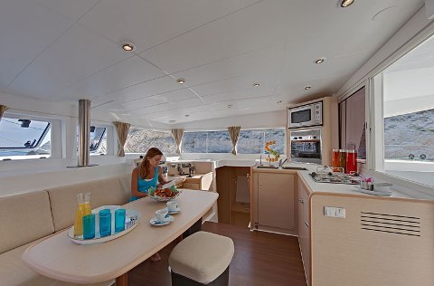Lagoon 400