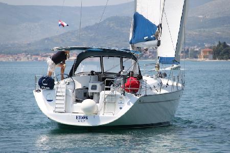Cyclades 50.5