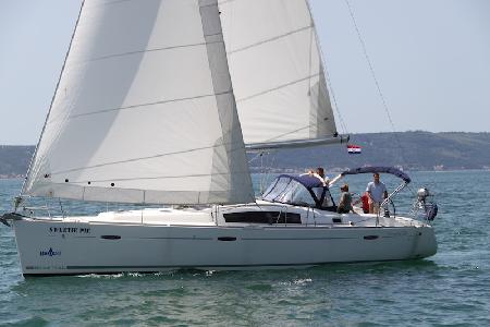 Oceanis 43