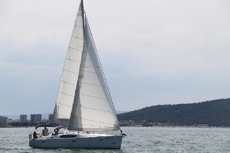 Oceanis 43