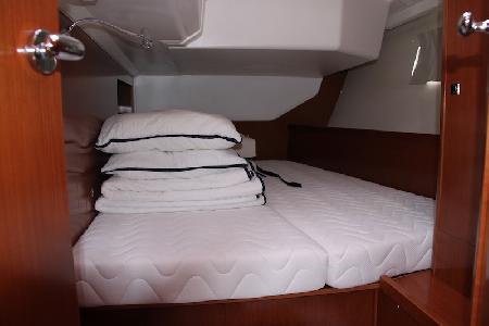 Oceanis 45
