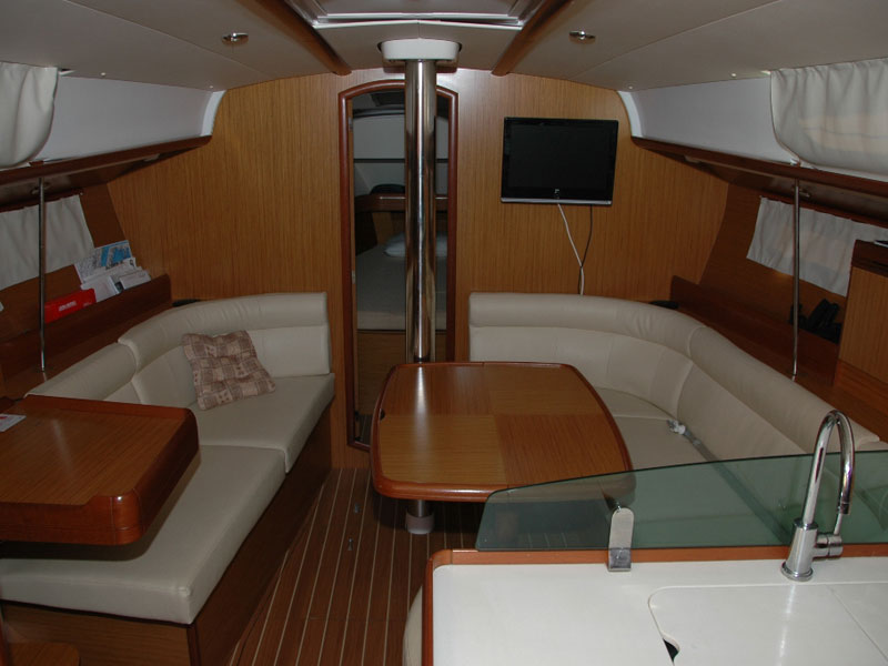 Sun Odyssey 39i