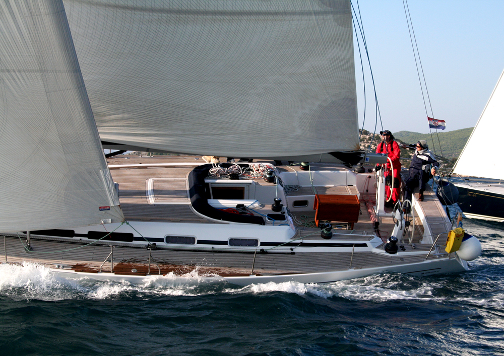 Grand Soleil 56