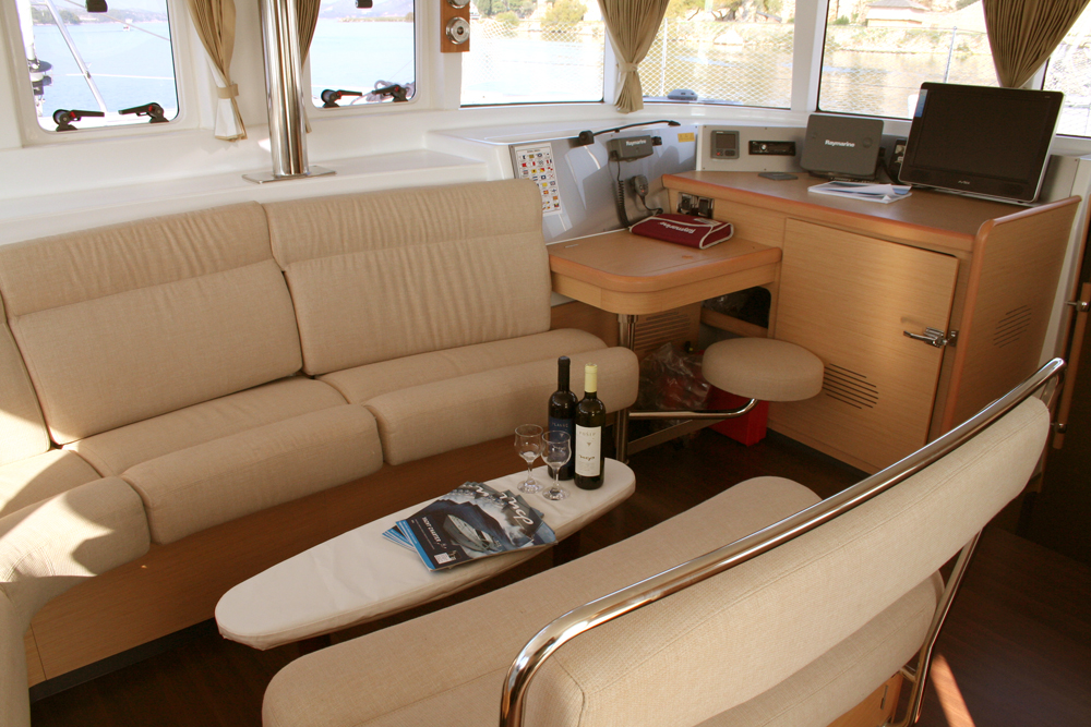 Lagoon 440