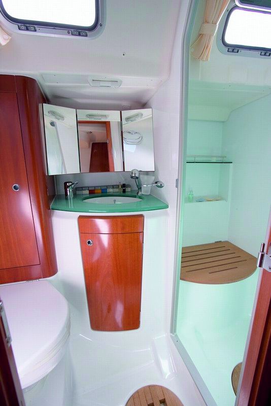 Oceanis Clipper 523