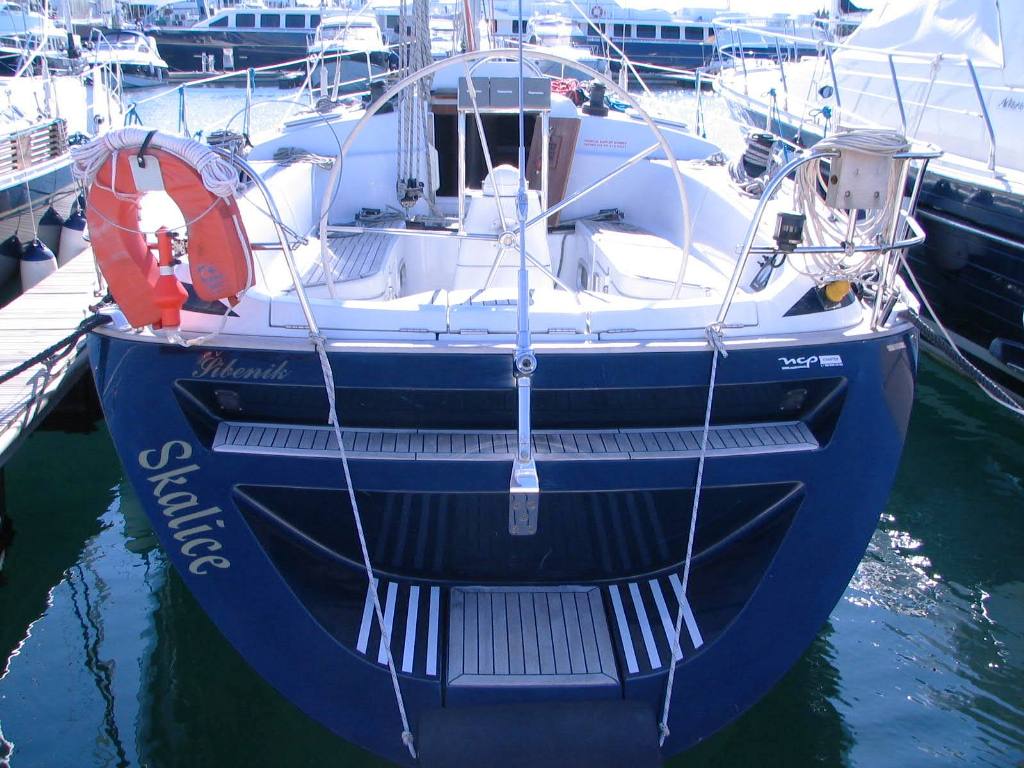 Grand Soleil 43