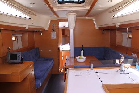 Elan 410