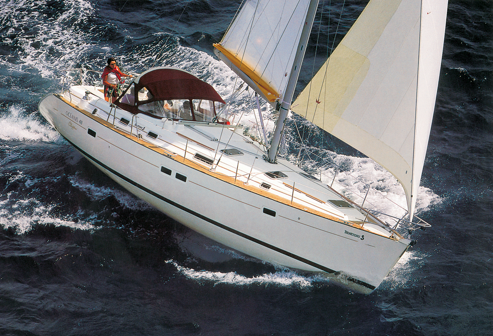 Oceanis Clip. 411