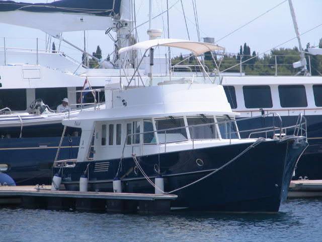 Benetau S. Trawler 42