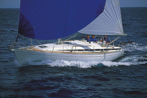 Grand Soleil 37